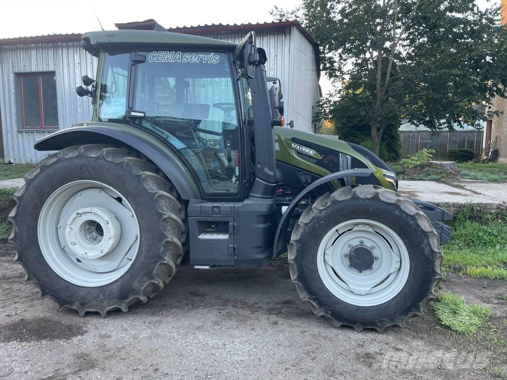 Valtra G 135 Traktorid