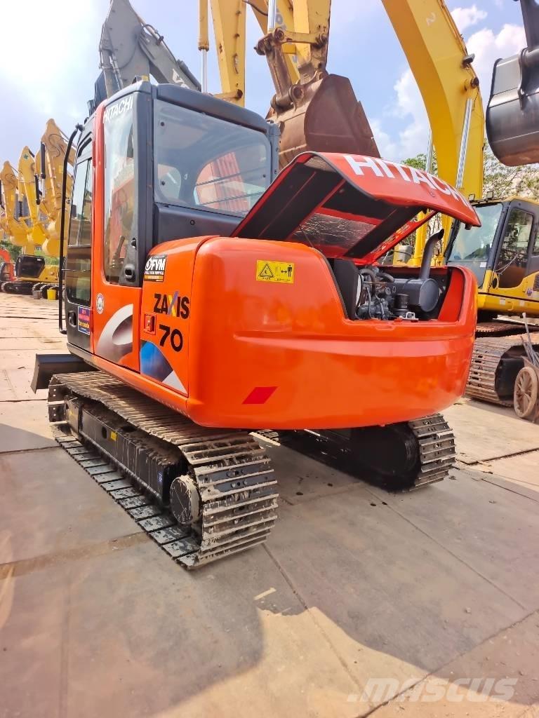 Hitachi ZAXIS70 Miniekskavaatorid < 7 t