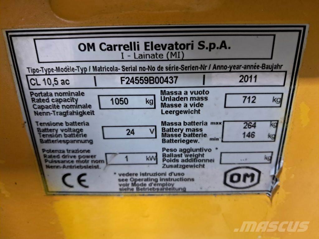 OM CL 10.5ac Järelkäidavad virnastajad