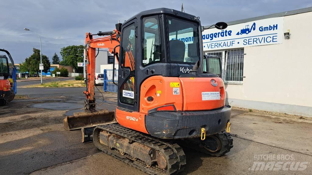 Kubota KX042-4 GLS 2 Miniekskavaatorid < 7 t