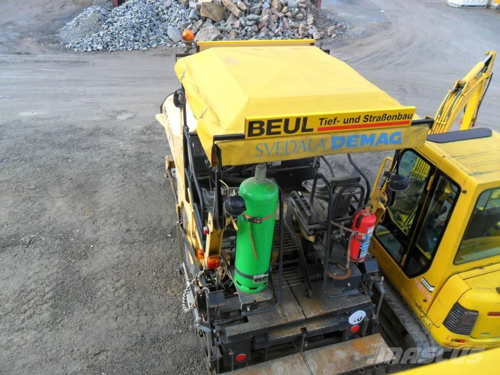Demag DF 65 P Asfaldilaoturid