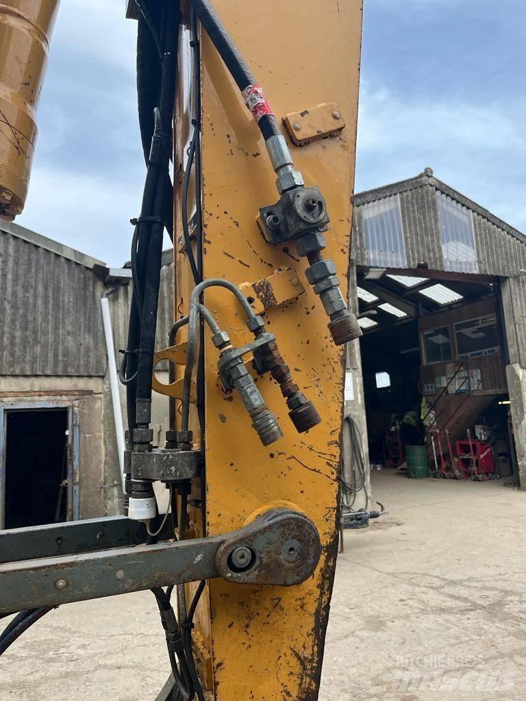 Liebherr R 900 C Roomikekskavaatorid