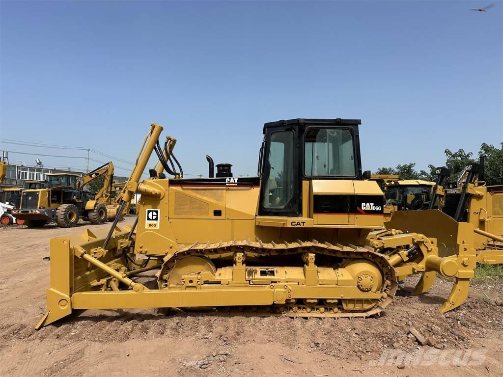 CAT D 6 G Buldooserid