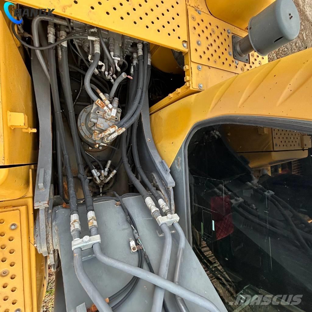 Volvo EC200B Roomikekskavaatorid