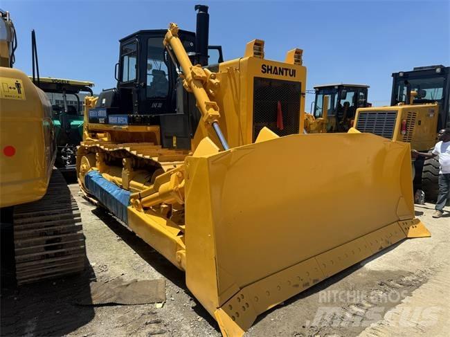 Shantui SD 32 Buldooserid
