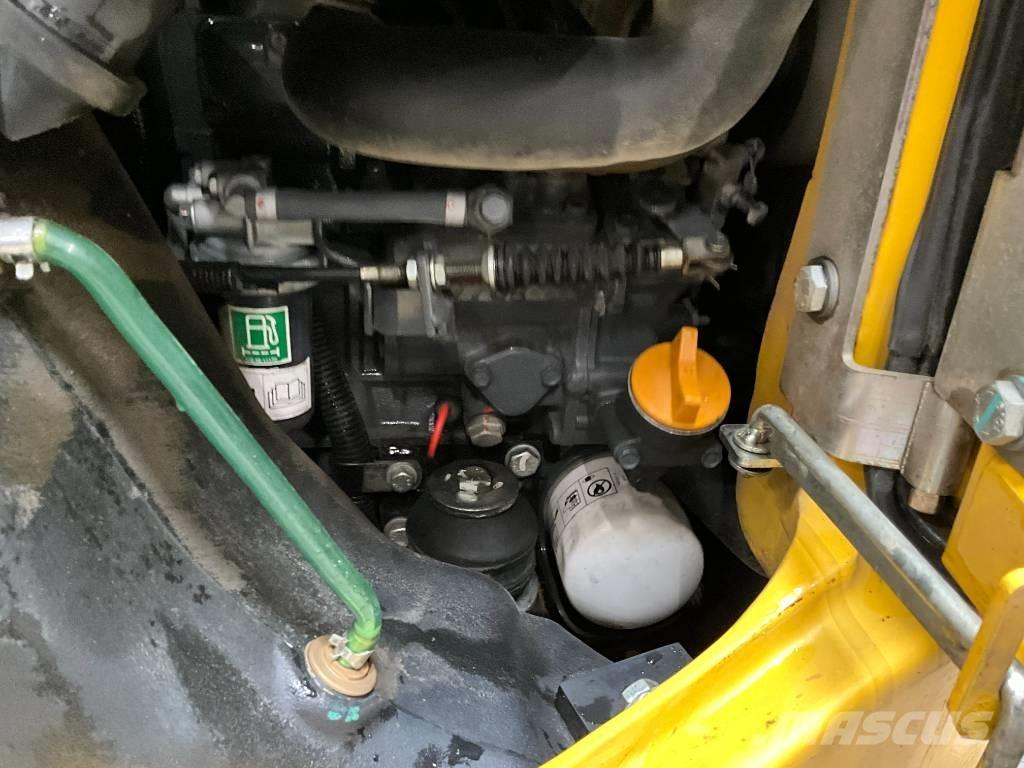 Komatsu PC 14 R-3HS Miniekskavaatorid < 7 t