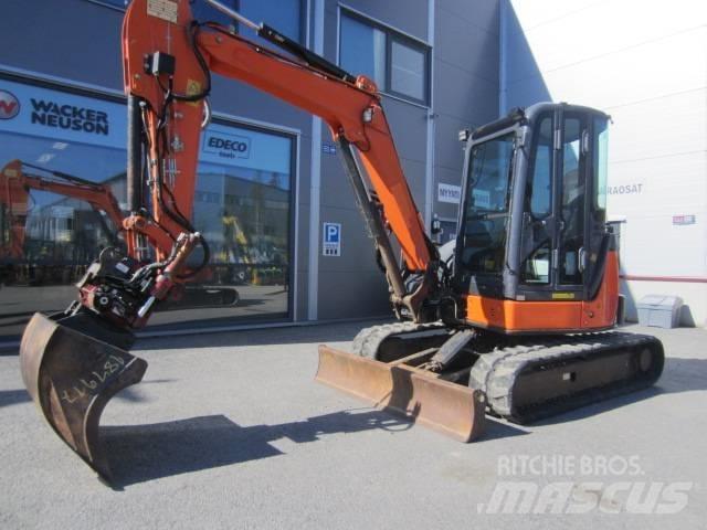 Hitachi ZX 48 U Väikeekskavaatorid 7t-12t