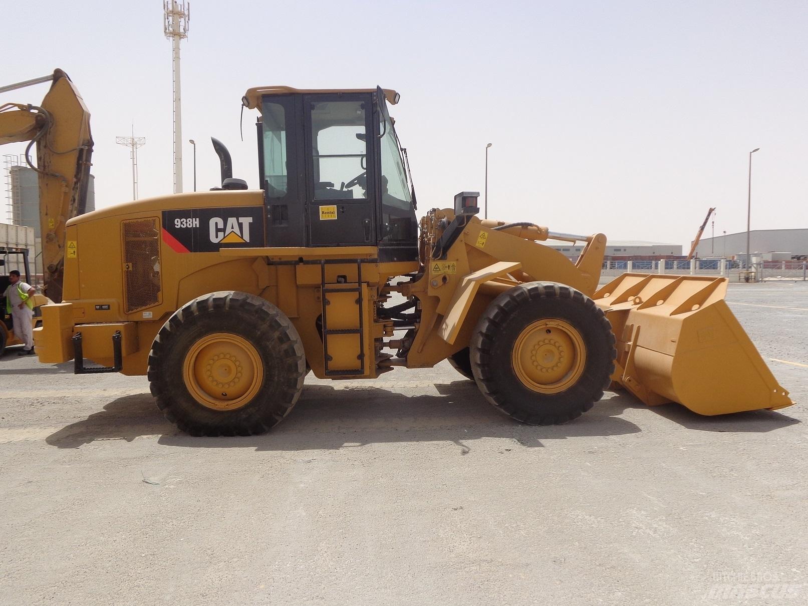 CAT 938H Rataslaadurid
