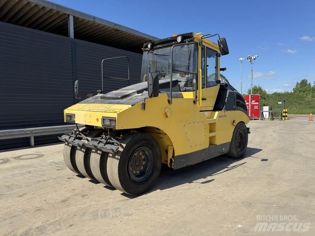 Bomag BW 25 RH Pneumorehvidega rullid