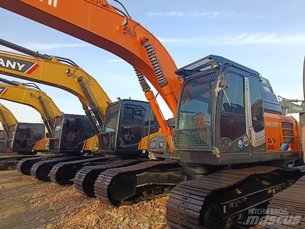 Hitachi ZX210LC Roomikekskavaatorid
