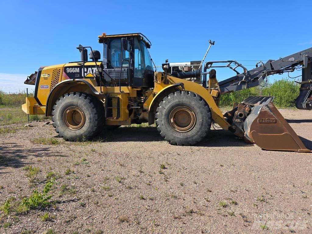 CAT 966 M Rataslaadurid