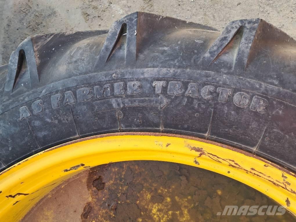 Record 12.4-36 Rehvid, rattad ja veljed