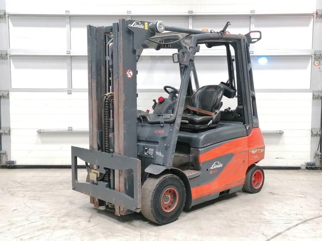 Linde E30-01 Elektritõstukid
