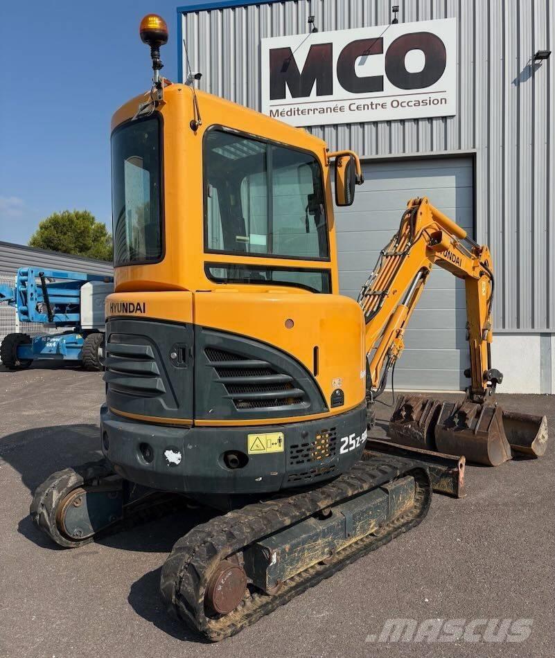 Hyundai R25Z-9 AK Miniekskavaatorid < 7 t
