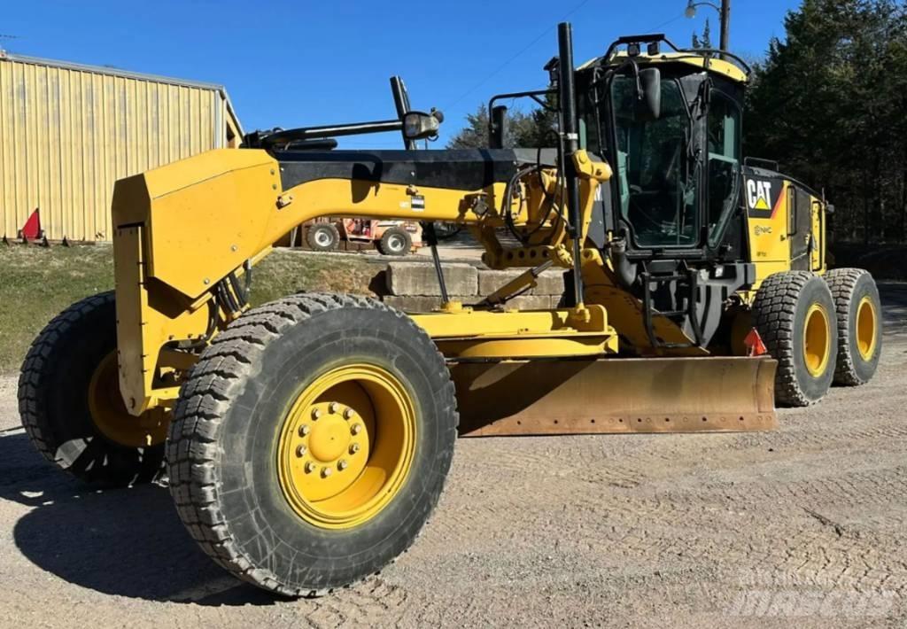 CAT 140M Greiderid