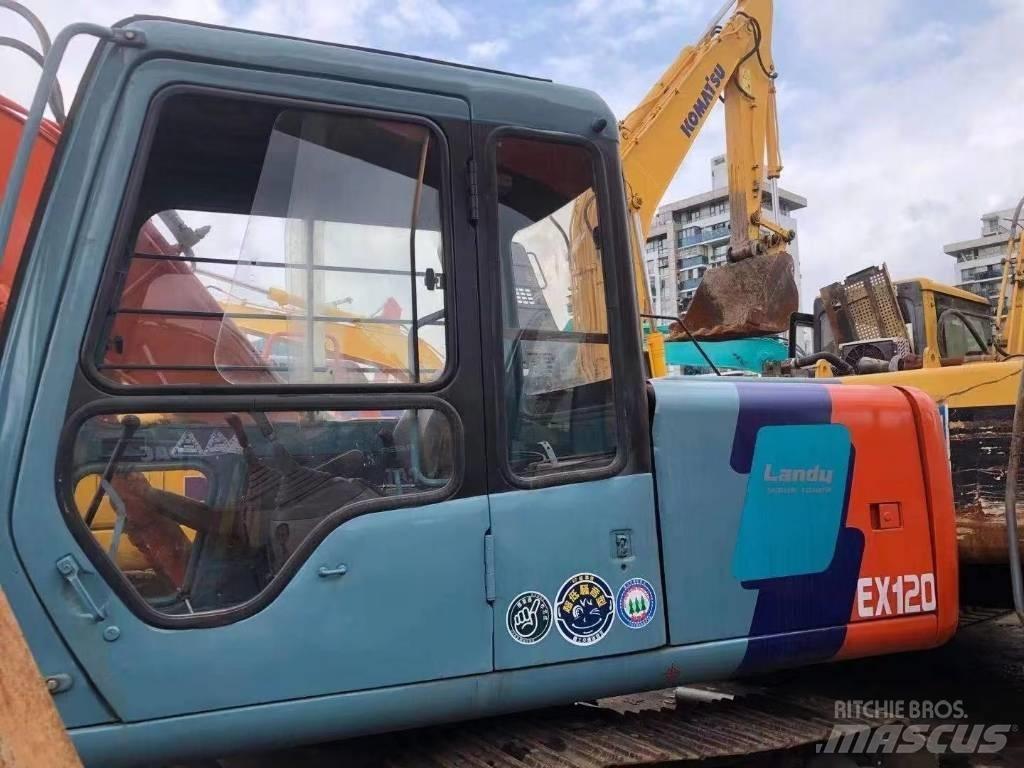 Hitachi EX 120-3 Roomikekskavaatorid