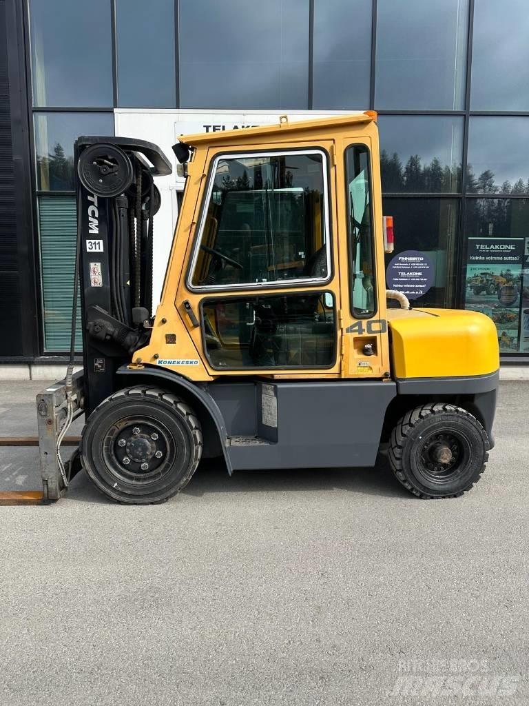 TCM FD40T8 Diiseltõstukid
