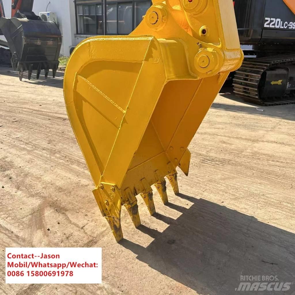 Komatsu PC 70-8 Roomikekskavaatorid