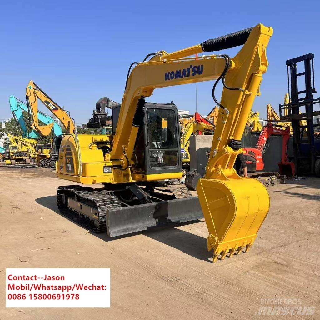 Komatsu PC 70-8 Roomikekskavaatorid