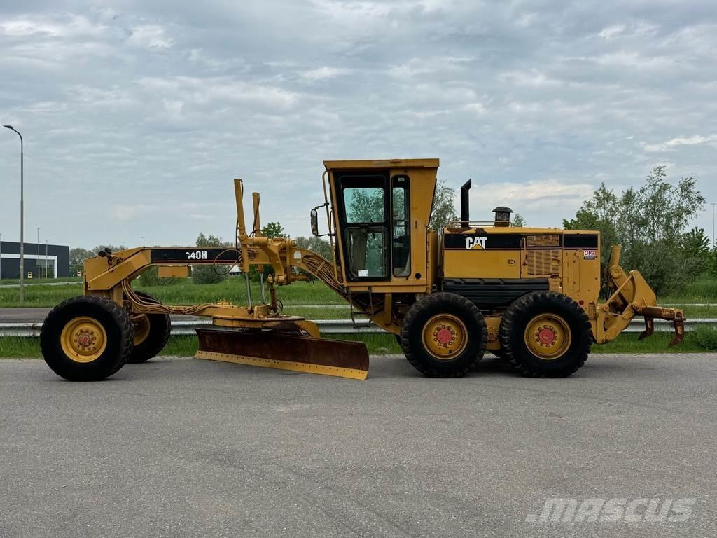 CAT 140H Greiderid