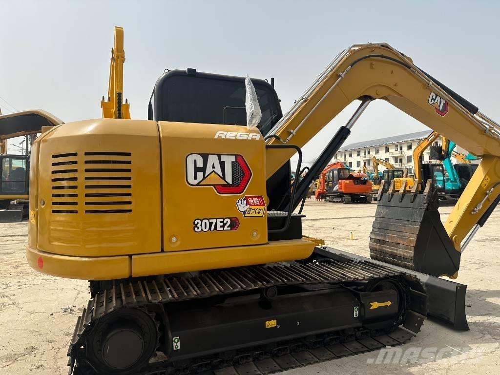 CAT 307 Väikeekskavaatorid 7t-12t