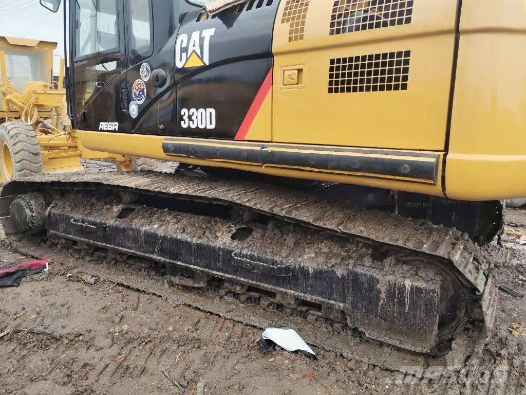 CAT 330 D L Roomikekskavaatorid