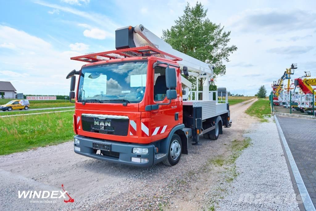 Ruthmann T 300 Auto korvtõstukid