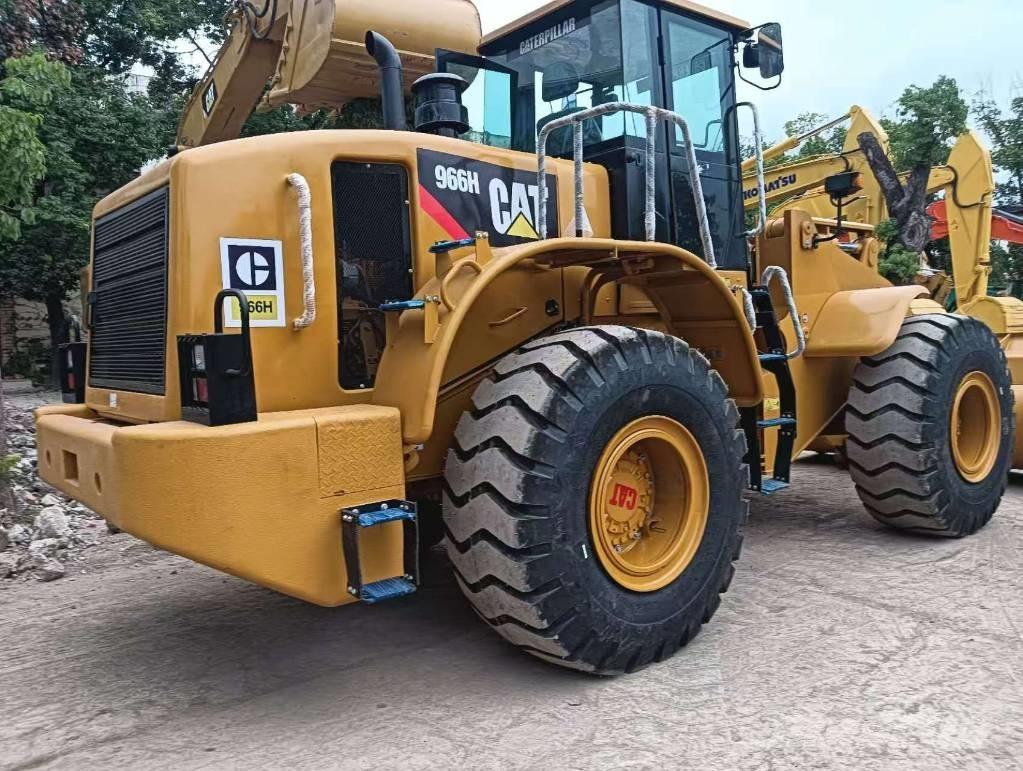 CAT 966 H Rataslaadurid