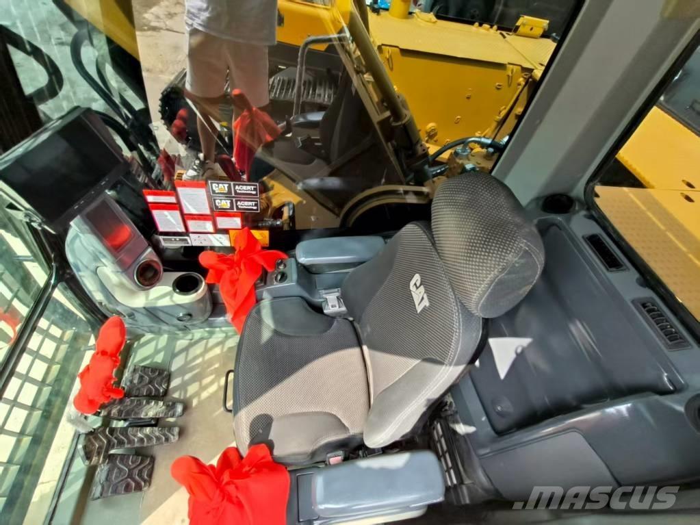 CAT 340 D L Roomikekskavaatorid