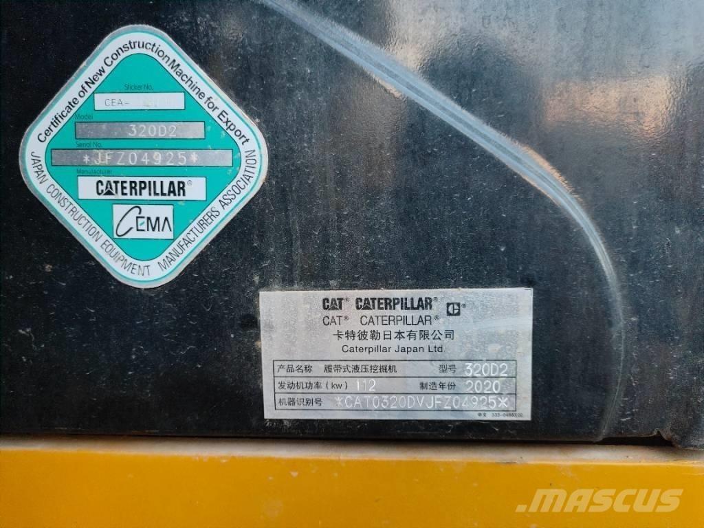 CAT 320D2 Roomikekskavaatorid