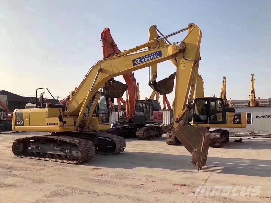Komatsu pc220-7 Roomikekskavaatorid