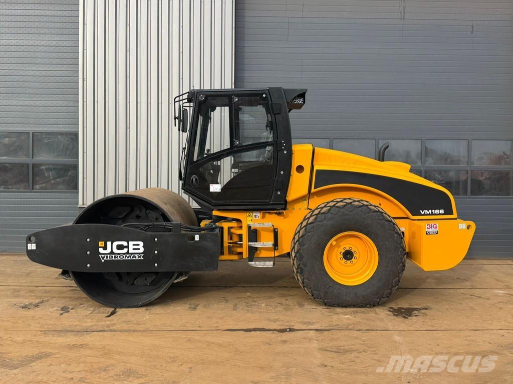 JCB VM166D Ühe trumliga rullid