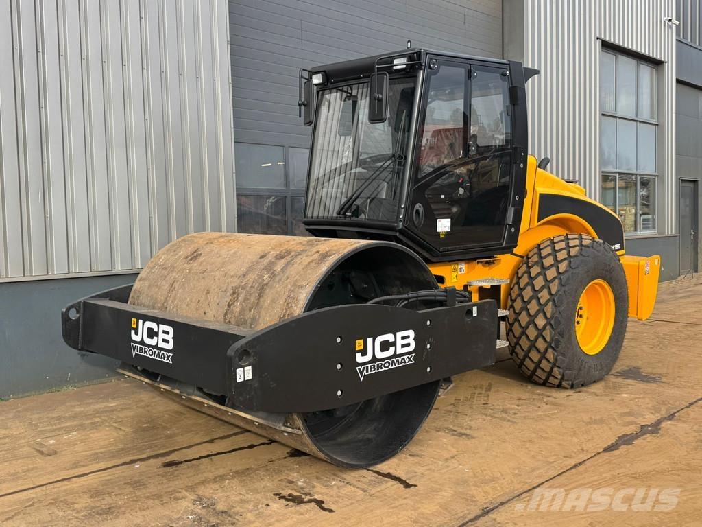 JCB VM166D Ühe trumliga rullid