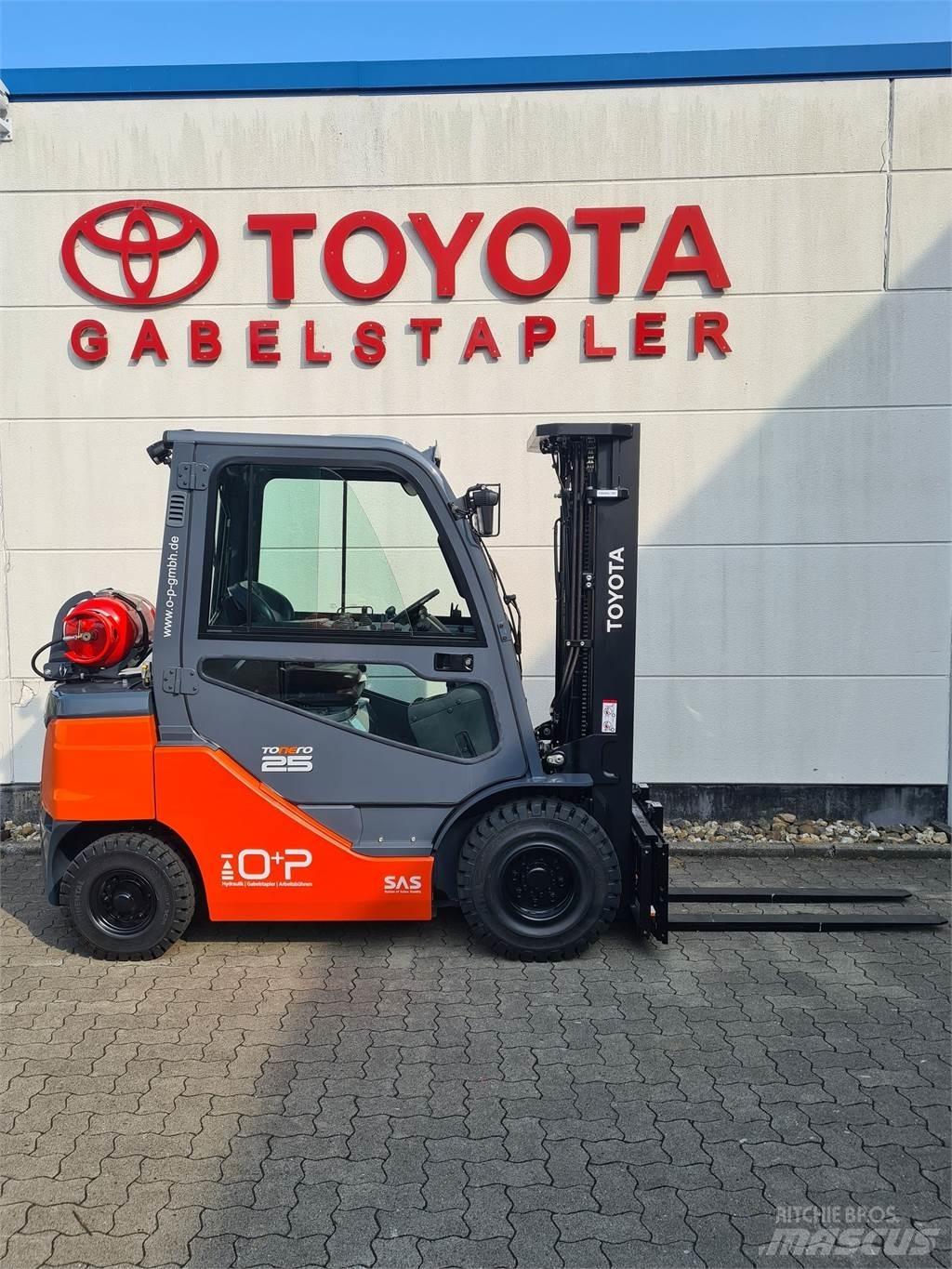 Toyota 02-8FGF25 Gaasitõstukid