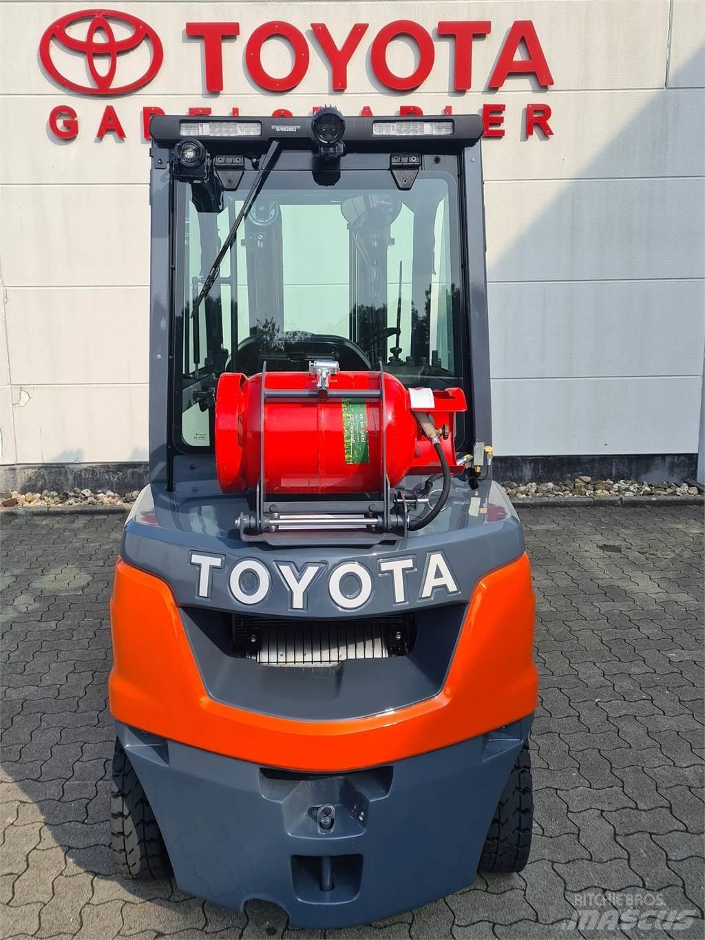 Toyota 02-8FGF25 Gaasitõstukid