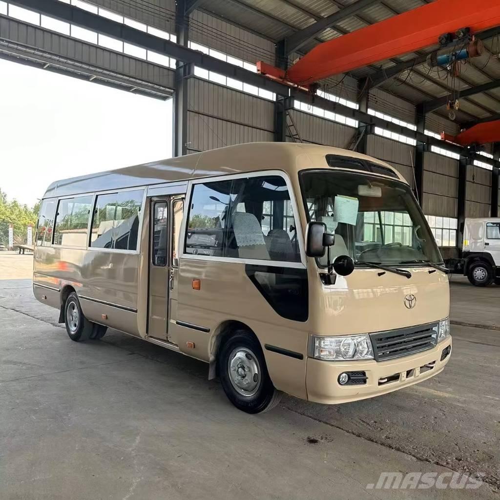 Toyota Coaster Bus Väikebussid