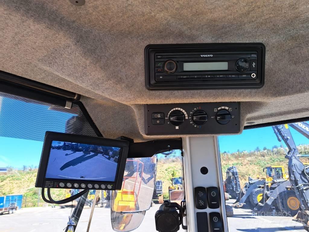 Volvo L 220 H Rataslaadurid