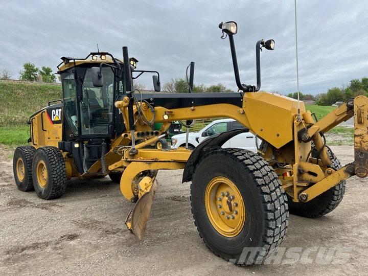 CAT 140 M Greiderid