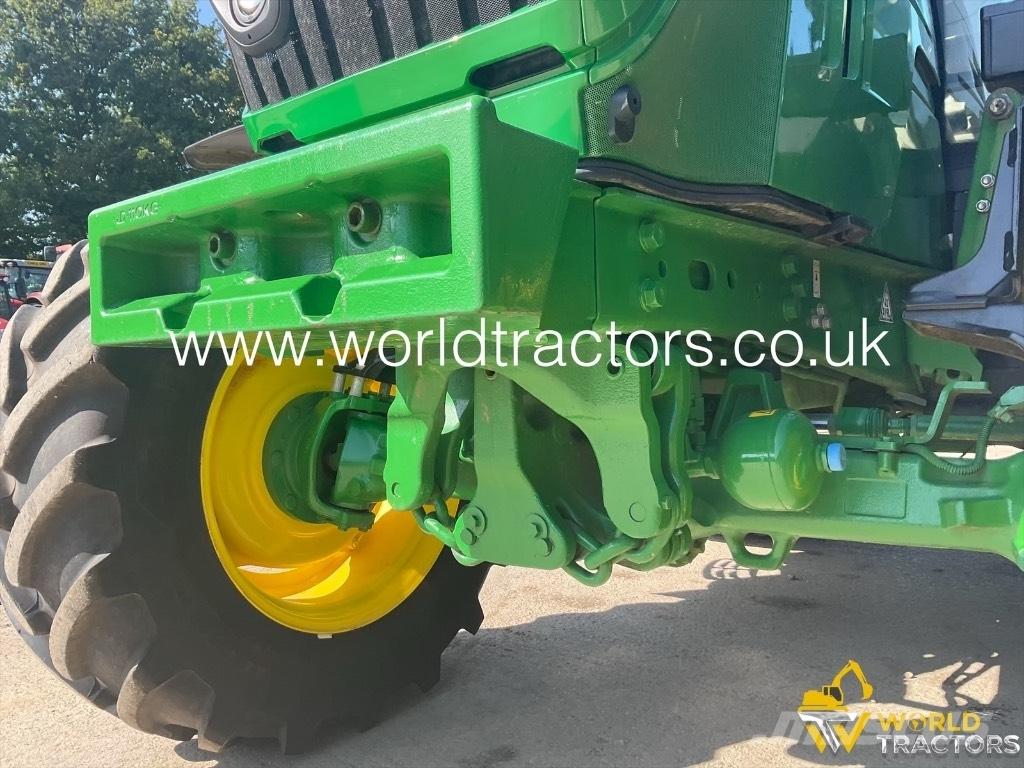 John Deere 6130 R Traktorid