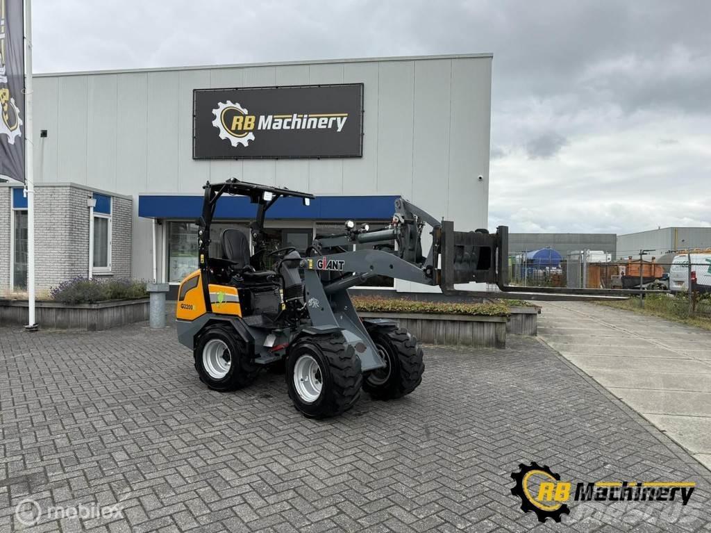 GiANT G2200E Rataslaadurid