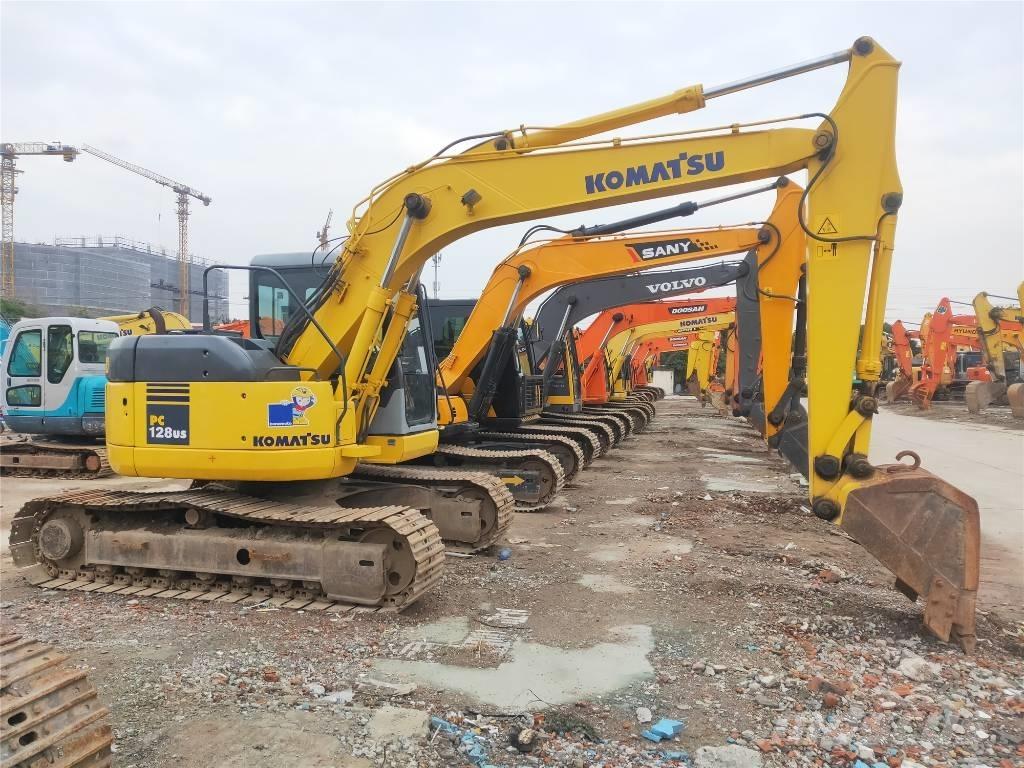 Komatsu PC 128 US Väikeekskavaatorid 7t-12t