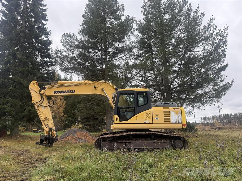 Komatsu PC180LC Roomikekskavaatorid