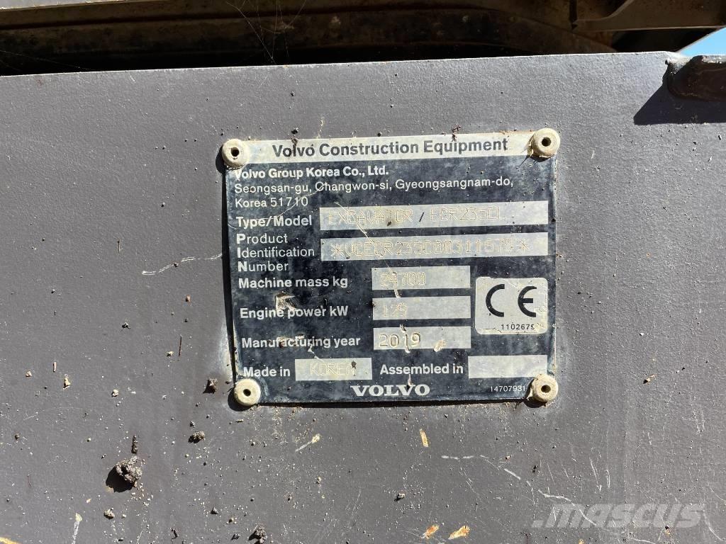 Volvo ECR 235 Roomikekskavaatorid