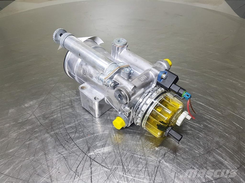 Sennebogen SE1707 Mootorid