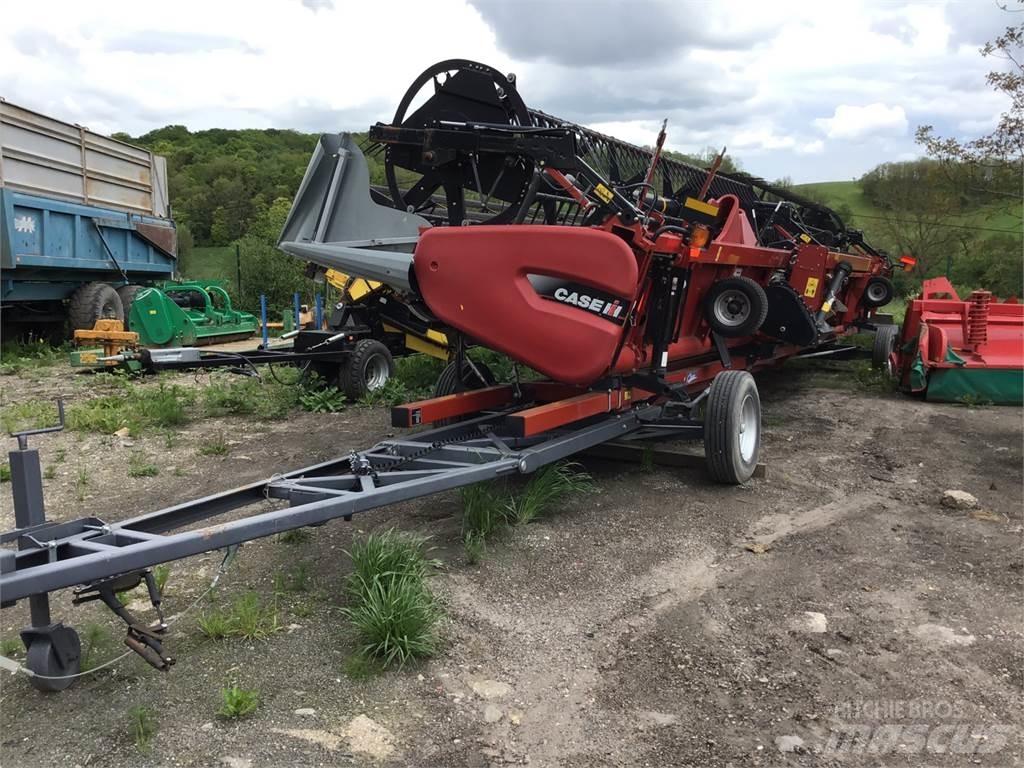 Case IH 3100 Kombainide heedrid