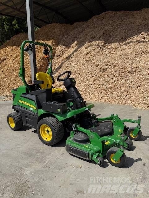 John Deere 1570 Murutraktorid