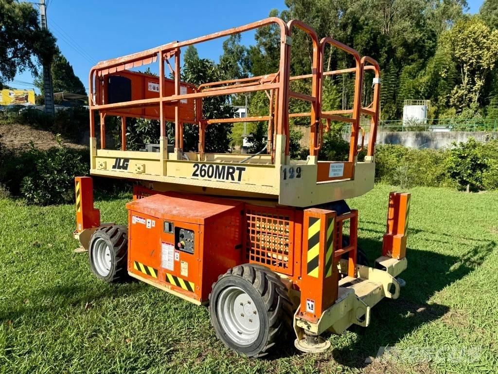 JLG 260 MRT Käärtõstukid