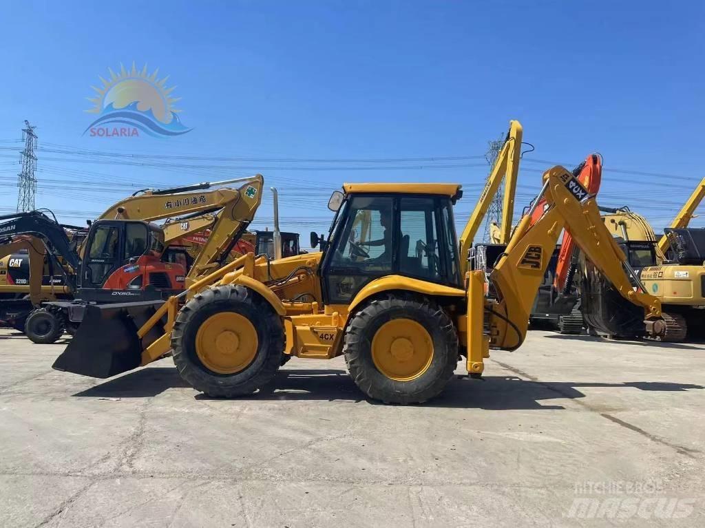 JCB 4 CX Ekskavaatorlaadurid