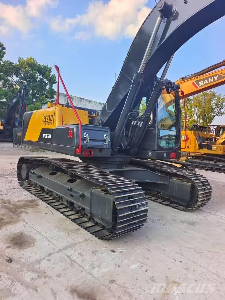 Volvo EC 210 B Roomikekskavaatorid