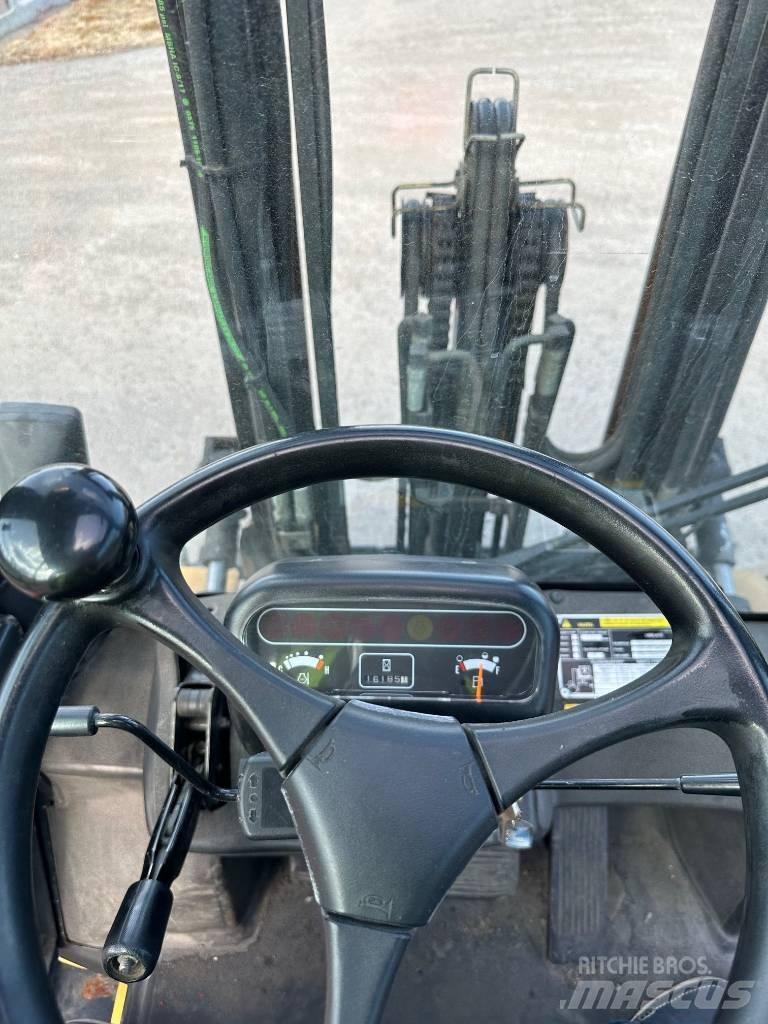 CAT DP 25 K Diiseltõstukid